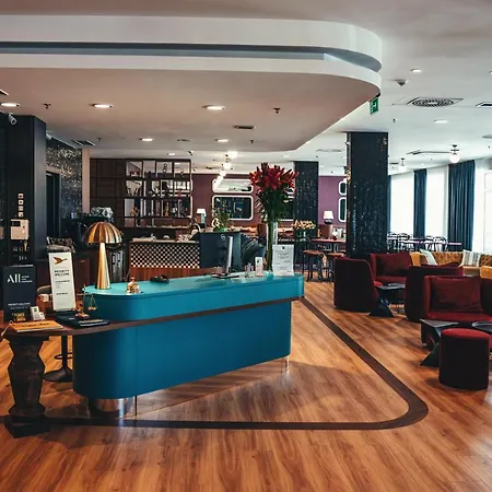 ホテル Ibis Styles ヴァウブジフ