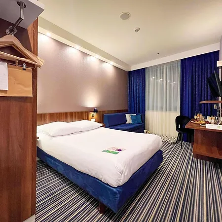 Ibis Styles ホテル ヴァウブジフ