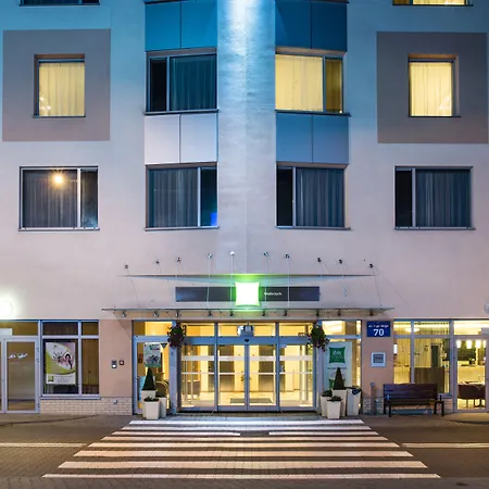 Ibis Styles ホテル ヴァウブジフ