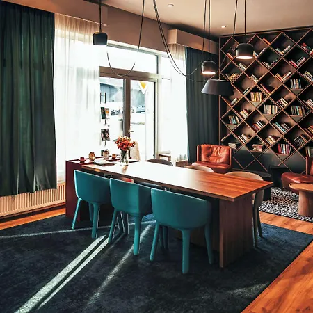 ホテル Ibis Styles 3*