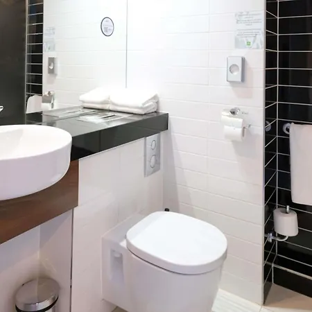 Ibis Styles 3* ואלבריץ'