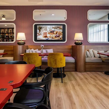 Ibis Styles Hotell 3*